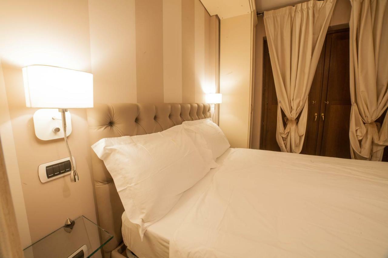 Roccamonfina Palace Hotel المظهر الخارجي الصورة