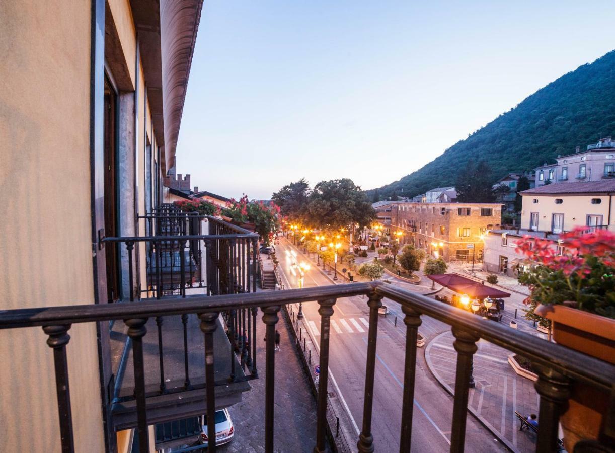 Roccamonfina Palace Hotel المظهر الخارجي الصورة