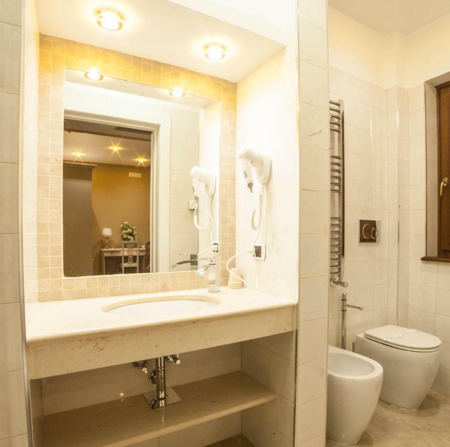 Roccamonfina Palace Hotel المظهر الخارجي الصورة